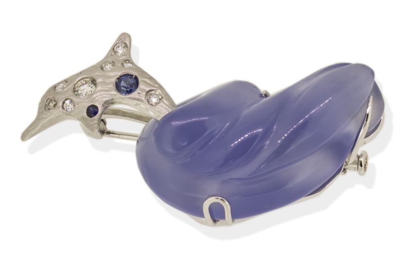 18ct White Gold Diamond & Sapphire Dolphin Brooch