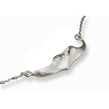 Silver Small Manta Ray on Chain Necklace